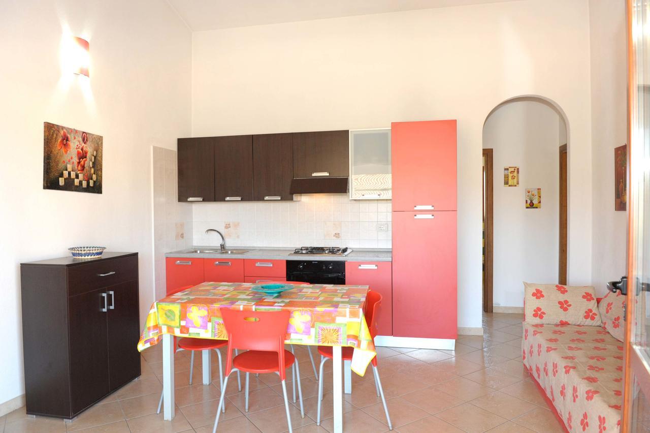 Case Vacanze Budoni Beach Exterior photo
