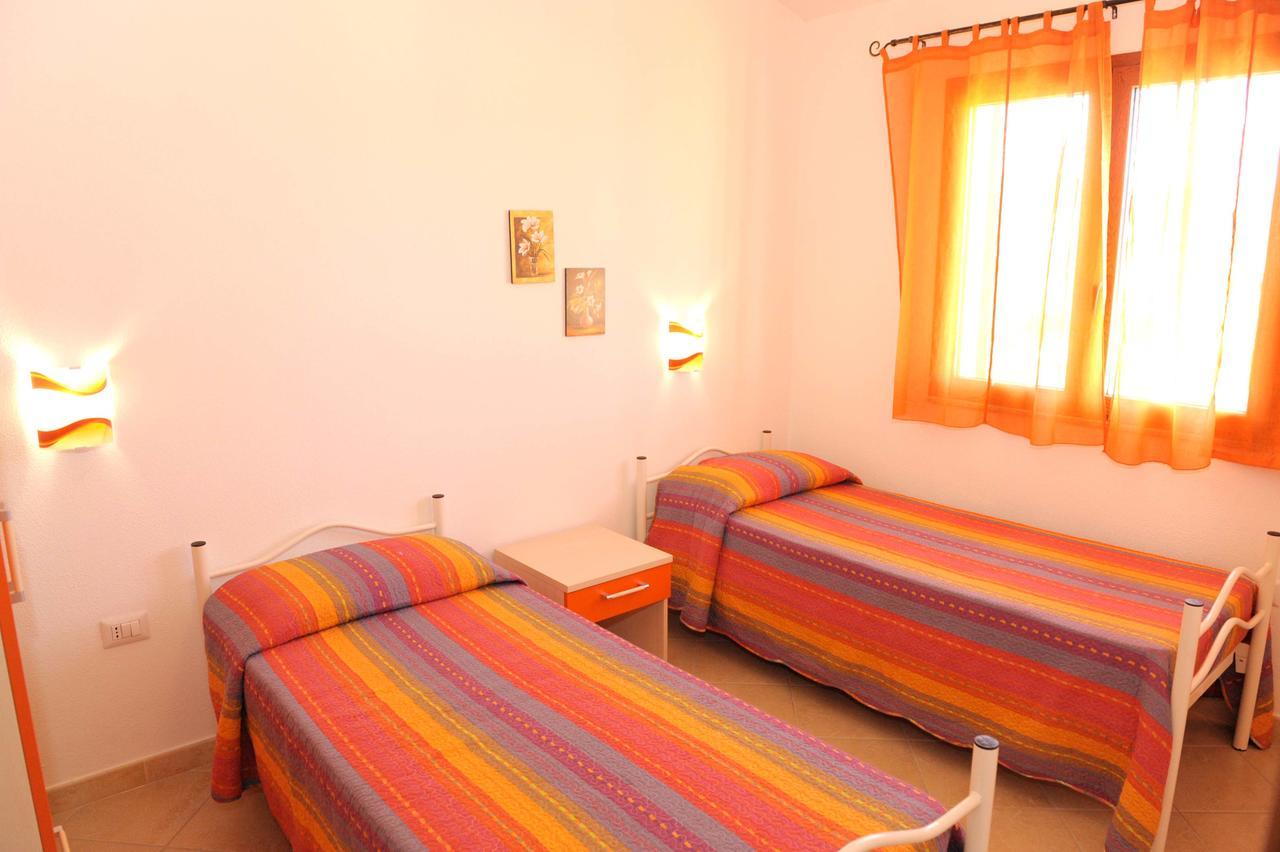 Case Vacanze Budoni Beach Exterior photo